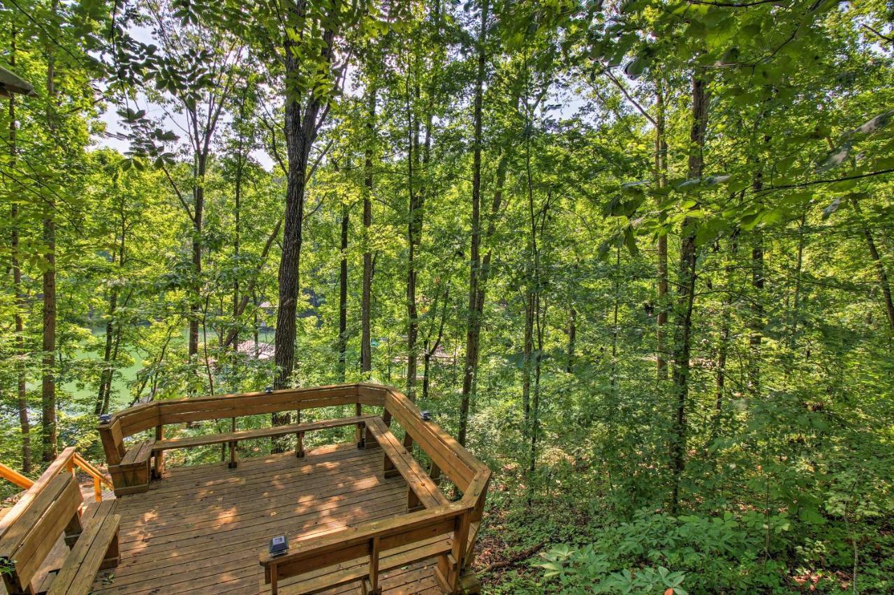 Spacious Georgia Getaway With Dock On Lake Lanier! Gainesville Exterior foto