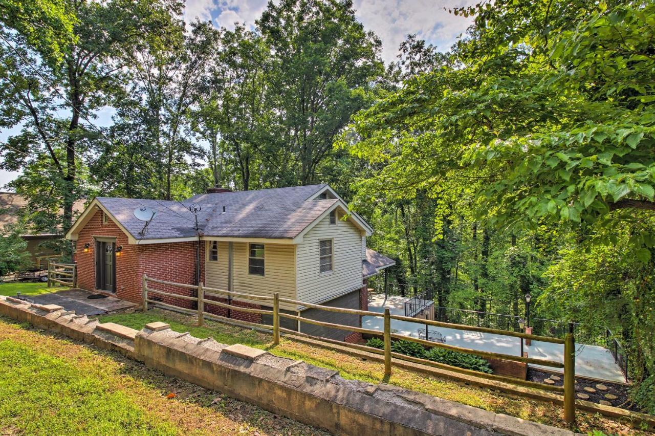 Spacious Georgia Getaway With Dock On Lake Lanier! Gainesville Exterior foto